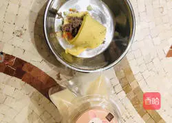 Illustration of how to make beef thick egg roast 13