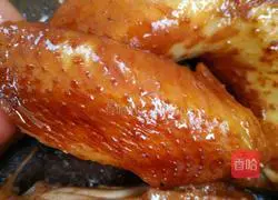 Soy Sauce Chicken Illustration of how to do it 4