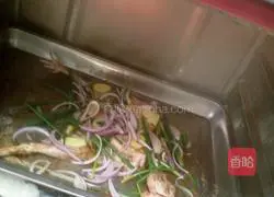 Illustration of how to make black pepper whole chicken 4