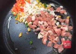 Illustration of how to make French fries and omelette rice (fried rice with French fries, egg and bacon) 6