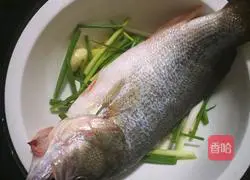Illustration of how to make steamed seabass 4