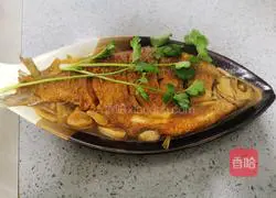 Illustration of braised Wuchang fish 14