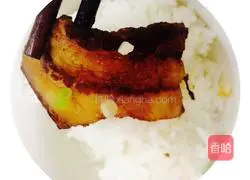 Illustration of how to make pork with pickles and vegetables 3