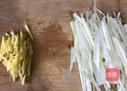 Illustration of steamed hairtail 2