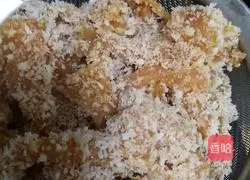 Illustration of how to make crispy chicken tenders 5