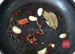 Illustration of how to make spicy sausage 3