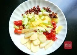 Illustration of Braised Mushroom and Chicken Nuggets 5