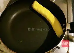 Illustration of how to make thick egg roast 10