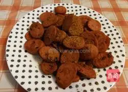 Illustration of how to make fried ham sausage 6