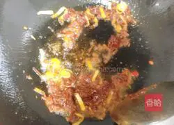 Illustration of how to make fish-flavored shredded pork 6