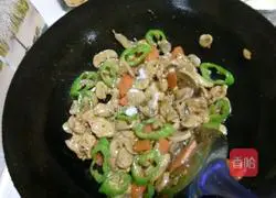 Illustration of how to make fried pork slices with mushrooms 9