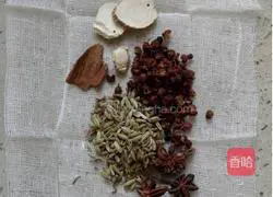 Illustration of family secret braised beef recipe 4