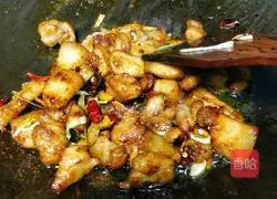 Braised Pork and Potatoes Recipe Illustration 2