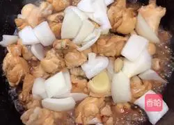 Illustration of how to make curry chicken rice 4