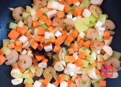 Illustration of how to make shrimp sandwich 9