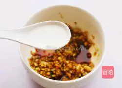 Illustration of how to make garlic roasted chicken wings 5