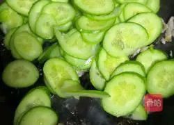 Illustration of how to make Mushu Pork 7