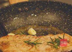 Illustration of how to make pork chop with mushrooms and rice in tomato sauce 6