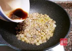 Illustration of how to make sweet and sour lotus root 11