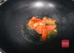 Illustration of how to stir-fry cauliflower with tomatoes 10