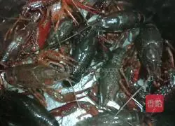 Thirteen-flavor spicy crayfish recipe 2