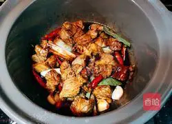 Illustration of braised beef brisket with braised radish 6