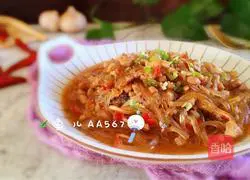 Illustration of how ants climb a tree 15