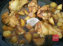 Braised potato chicken wings Illustration of how to do it 8