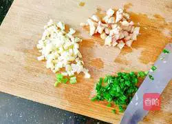 Illustration of how to make steamed beef brisket with shiitake mushrooms 4