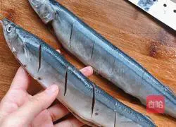 Illustration of grilled saury 2