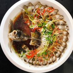 Open tail Wuchang fish