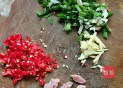 Illustration of how to make fried quail eggs that are meaty, super delicious, nutritious and simple 2