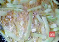 Illustration of how to make tenderloin stewed with kidney beans 1