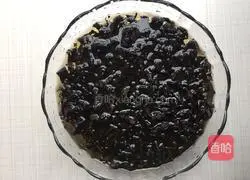 Illustration of how to make pork with pickled vegetables 1