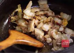 Illustration of how to make dry pot thousand-page tofu 7