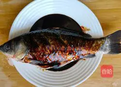 Illustration 6 of how to stuff crucian carp with minced meat