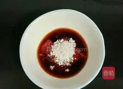 Illustration of how to make sweet and sour lotus root clips 9