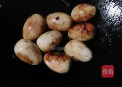 Illustration of how to make hillbilly braised eggs 5