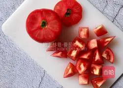 Illustration of how to make tomato scrambled eggs 3