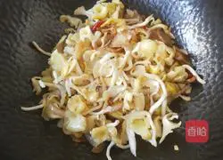 Illustration of how to make fried meat with golden mushrooms 9