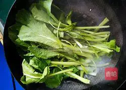 Illustration of how to make garlic cabbage 6