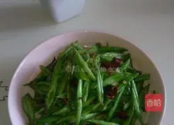 Illustration of how to make stir-fried beans 7