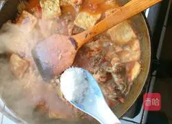 Illustration of Braised Tofu with Yellow Croaker in Tomato Sauce 16