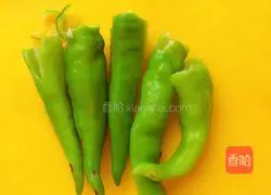 Illustration of how to make Northeastern vegetable buns 1