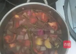 Illustration of tomato and red wine stewed beef 5