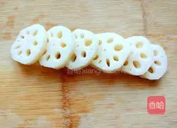 Illustration of how to make Hebei fried lotus root box 2