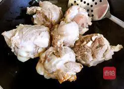 Illustration of braised pork ribs 6