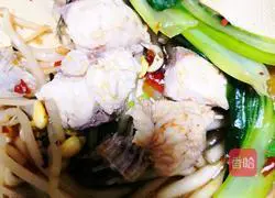 Illustration of how to make spicy perfumed fish 5