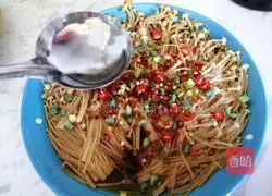 # Steamed Vegetables# Oil-splashed Enoki Mushrooms Recipe Illustration 11