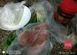 Illustration of how to make minced tofu 1